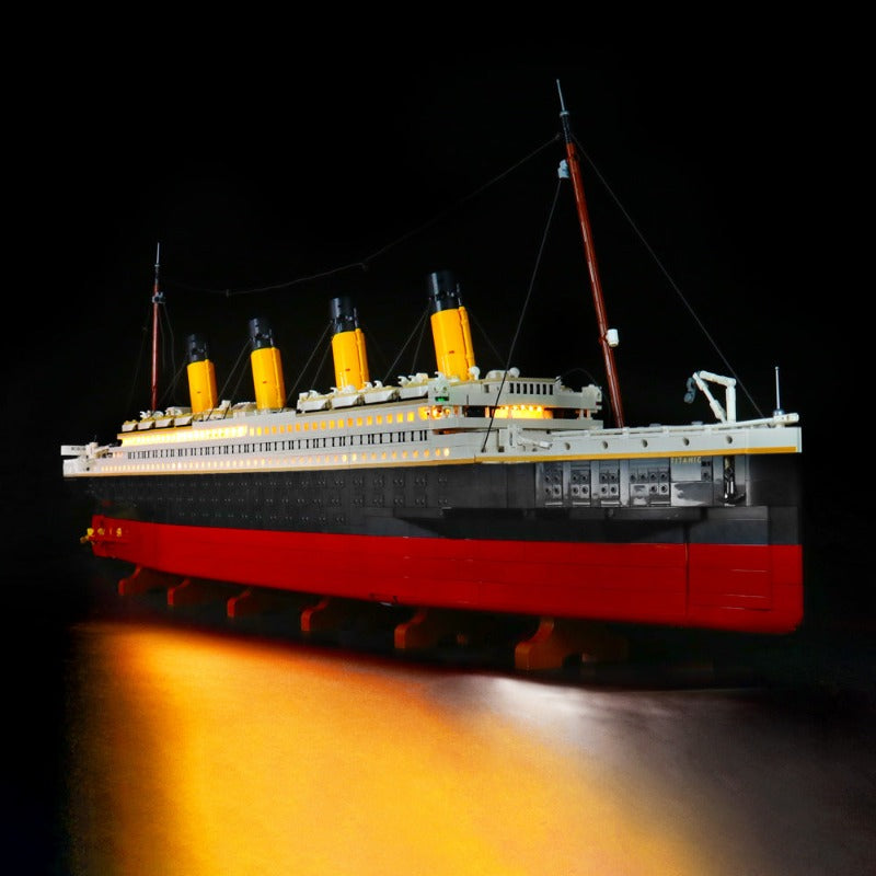 9090pcs Jie Star Titanic