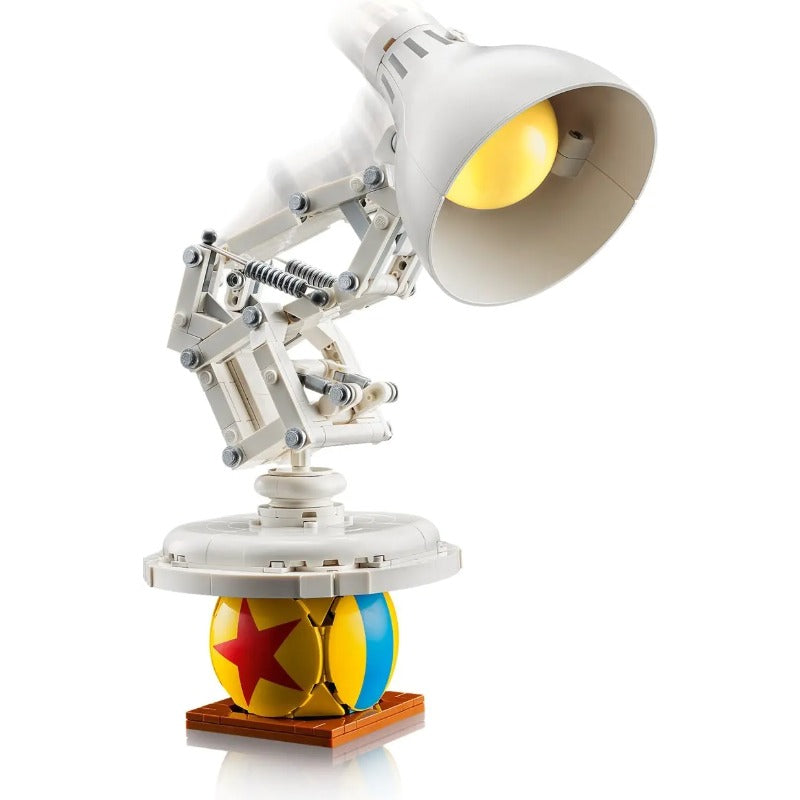 613 pcs Disney Pixar Luxo Jr.
