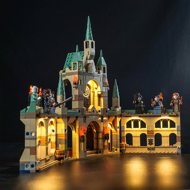 730 pcs The Battle of Hogwarts