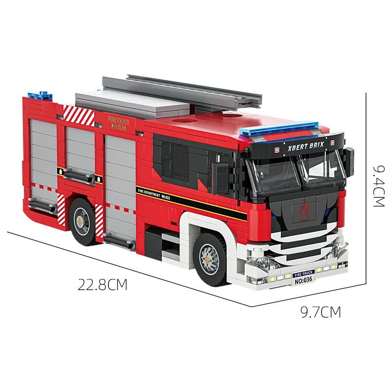 704pcs JIESTAR 66036 Fire Truck