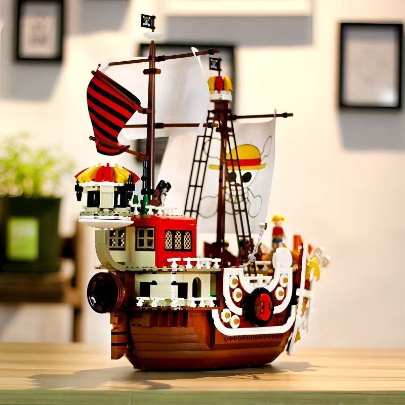 (Ship from US warehouse) 1484PCS 6298 The THOUSAND SUNNY Pirate Ship