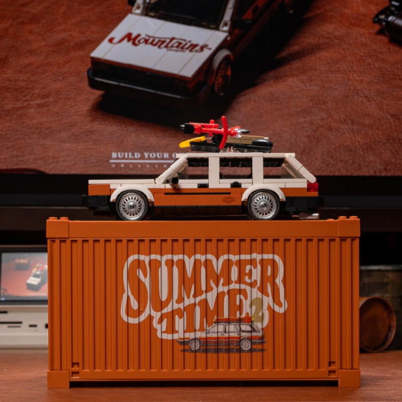 457 pcs PB8824 Summer Time 2 Santana Station Wagon