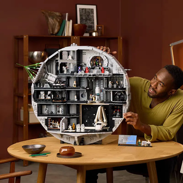 9023 pcs Death Star – Joy Bricks