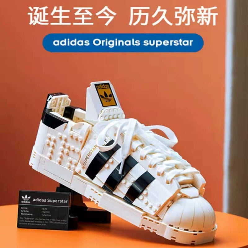 731 pcs Adidas Originals Superstar