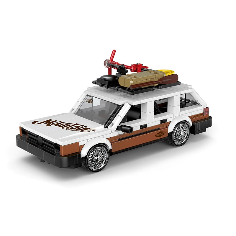 457 pcs PB8824 Summer Time 2 Santana Station Wagon