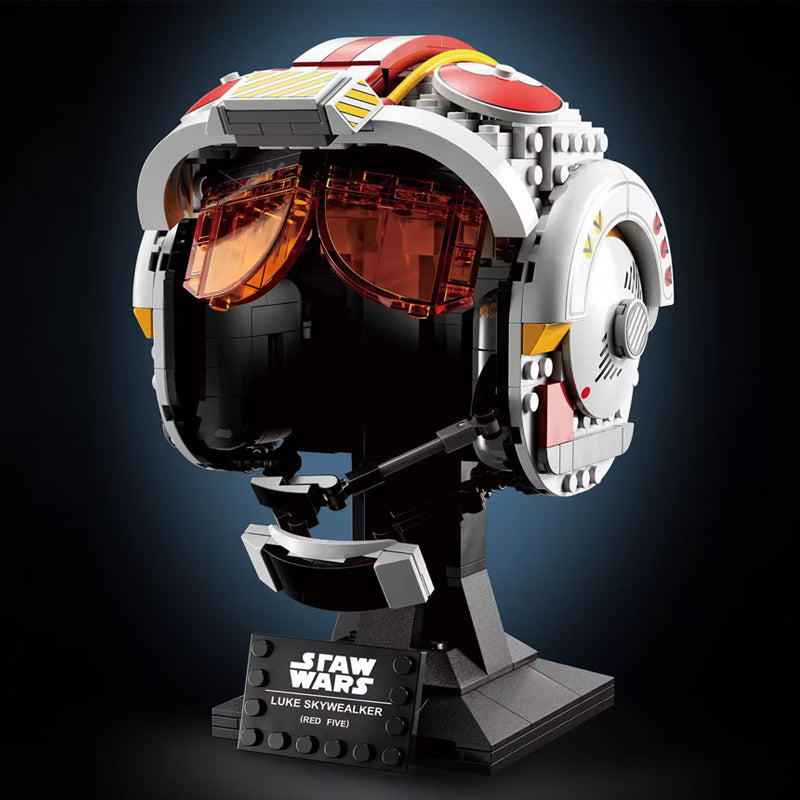 676 pcs Luke Skywalker (Red Five) Helmet
