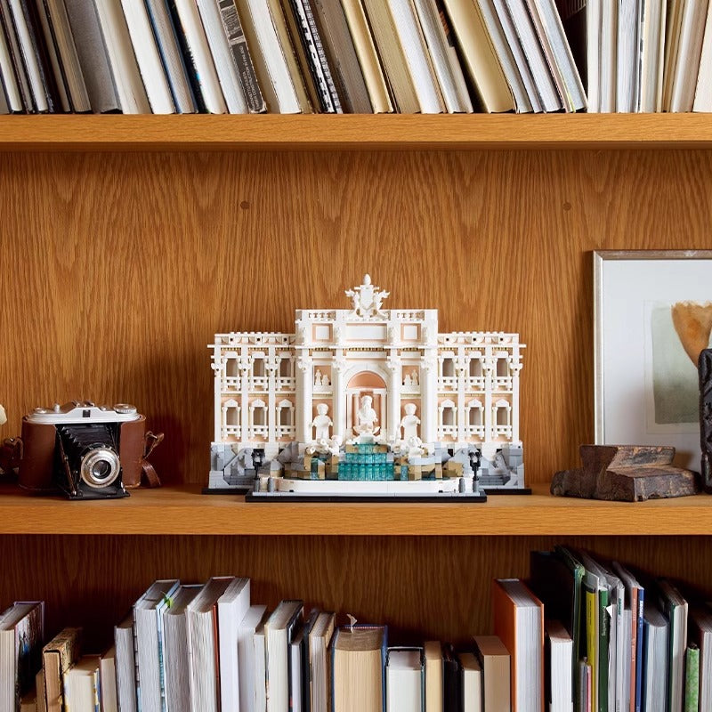 1880 pcs Trevi Fountain