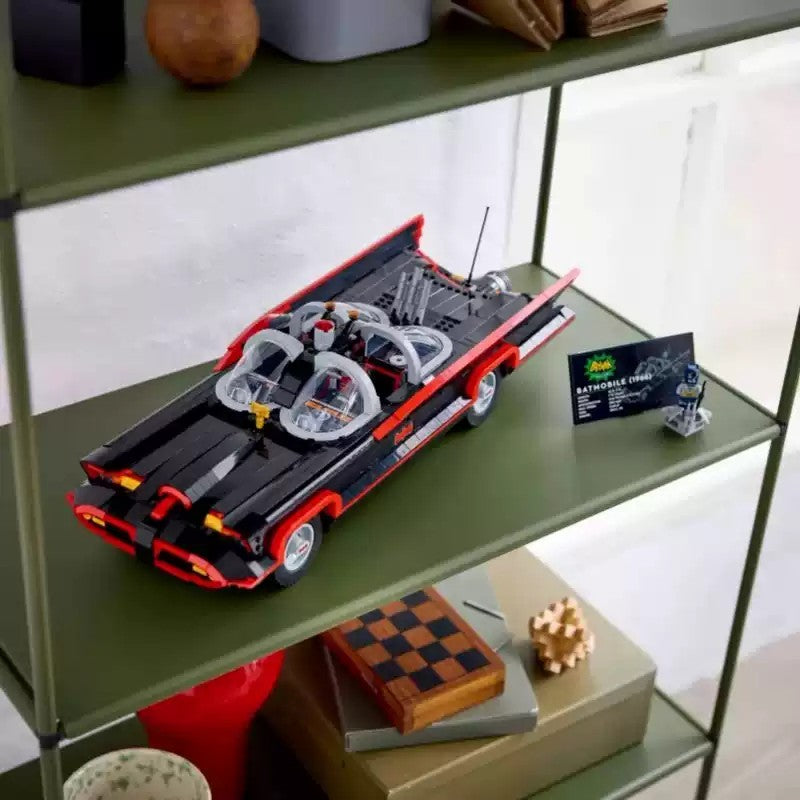1822 pcs Batman: The Classic TV Series Batmobile
