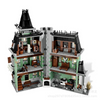 2064pcs 80011 Haunted House 180171