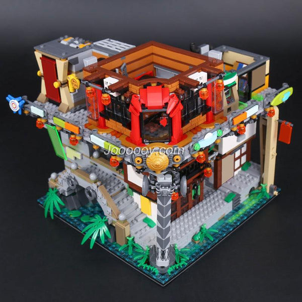ミッキー＆ミニー専用♡ NINJAGO® City 70620 | NINJAGO® | Buy online at the Official LEGO