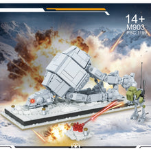 1199pcs MX A Fallen Giant Mech in the Valley
