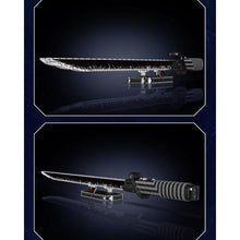 885pcs Mouldking 10138 Mandalorian Darksaber