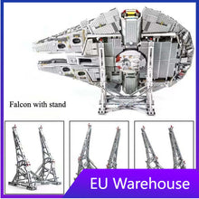 (Ship from European warehouse)7541pcs Star Wars  Millennium Falcon UCS Compatible 75192 (with stand)