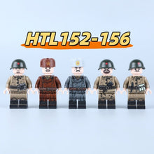 HTL152-156 World War II Soviet Winter Coat Soldiers Minifigures