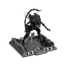 (Gobricks version) 450pcs MOC-199999 Aliens Micro Diorama Series : Xenomorph Queen