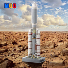 (Gobricks version) 909PCS MOC-61281 Titan III E-Centaur Rocket
