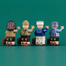 MTZ008-011 World War II Navy Young Soldiers, Militia Maiden Minifigures