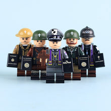 MTUV058-062 World War II Chaplain soldier Minifigures