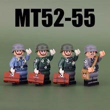 MT52-55 World War II Army Mountain Hunter Corporal, Medic Soldier Minifigures