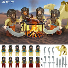 M8169 Desert Camel Bandit Minifigures