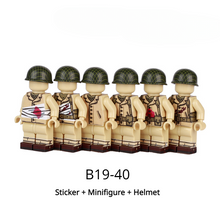 B19-40 WW2 Military Medical Soldier Minifigures
