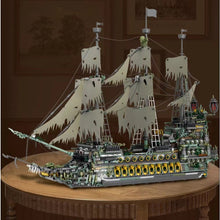 5865PCS Reobrix 66037 The Flying Dutchman