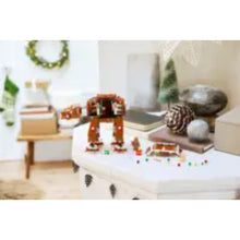 (Ship from US warehouse) 697 pcs Gingerbread AT-AT Walker