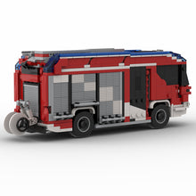 922pcs MOC-61354 Rosenbauer RT Hybrid fire truck engine - Berlin color markings -