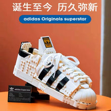 731 pcs Adidas Originals Superstar