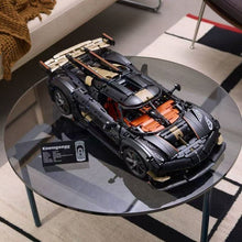 4104PCS Koenig segg Sadair's Spear Megacar  1：8