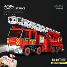3266pcs Reobrix 22005 Mechanical Fire Engine with power pack