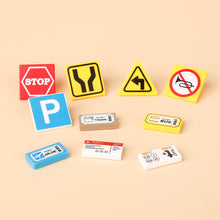 B10-62-1 City Street Traffic Sign Minifigure Accessories