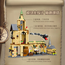 540pcs JIESTAR JJ9024 Hogwarts Courtyard