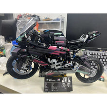 1920PCS 88015H Cyber punk BMW M 1000 RR