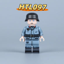 HTL097-099 World War II Air Force Artillery minifigures