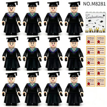M8281 University Graduation Ceremony Minifigures