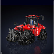 1698pcs Mouldking 18020 Pneumatic tracked tractor, remote-controlled version