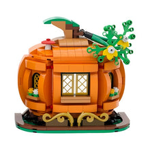 (Gobricks version) 648pcs MOC-205267 Pumpkin Cottage