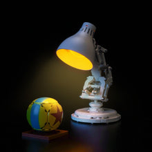 613 pcs Disney Pixar Luxo Jr.