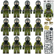 M8213 Peregrine Strike Strike Pilot Minifigures