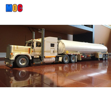 2085PCS MOC-6138 Peterbilt 389 & 2631PCS MOC-7501 1:17 Fuel Trailer