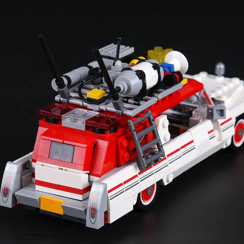 586pcs  Lepin 16032 The Ghostbusters Ecto-1&2