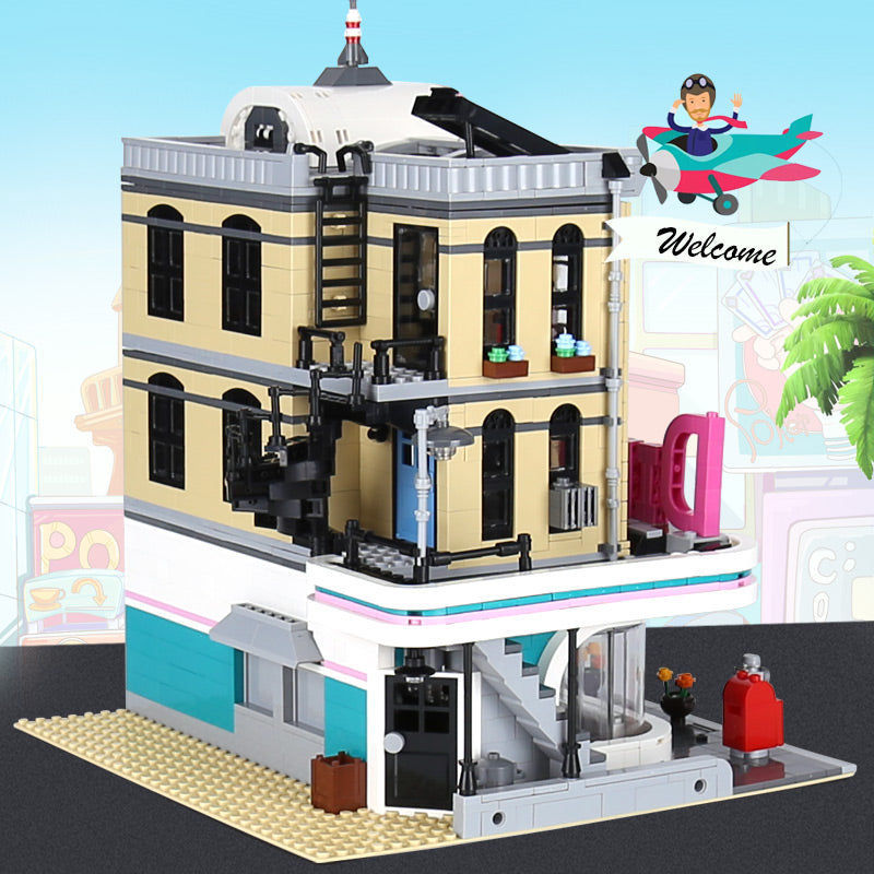LEGO Creator Expert Downtown Diner 10260 Building Kit, Model Set and  Assembly Toy for Kids and Adults (2480 Pieces)