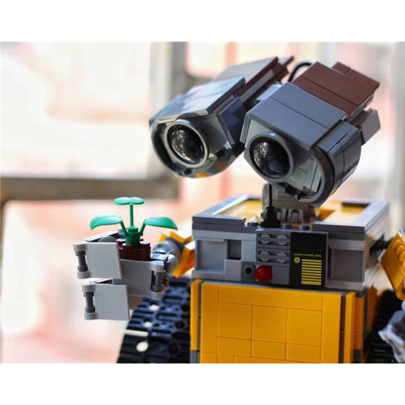 LEGO MOC 21303 WALL-E Solar panel & eyebrow mod by SFH_Bricks