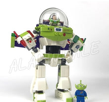 243pcs SY941 Buzz Lightyear Mech Robots