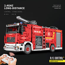 2888 PCS RB22008 Reobrix Fire Ladder Truck