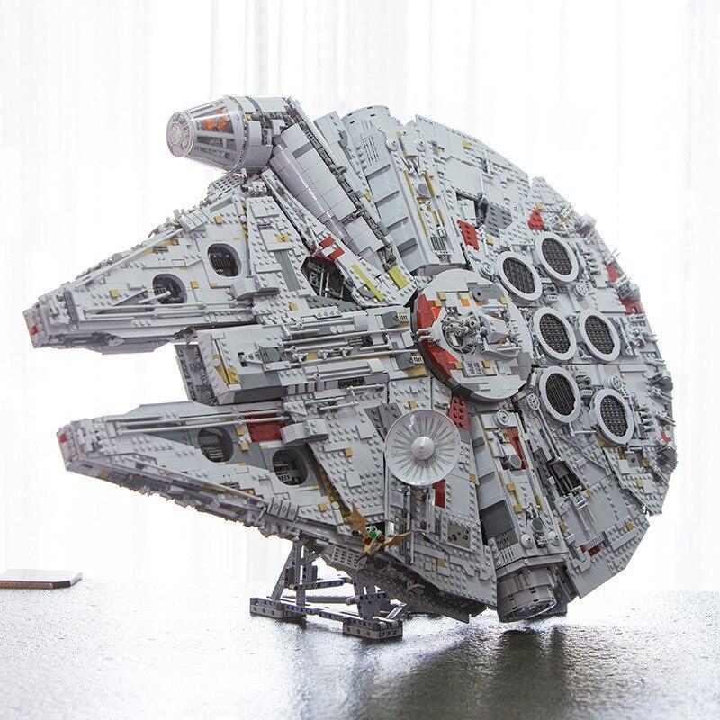 Stand for the Millennium Falcon 75192 81085