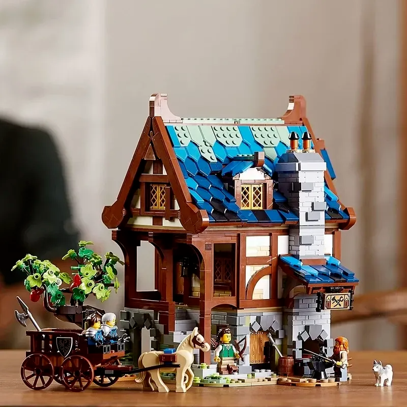 2164PCS 99909 The Medieval Smithy Horse