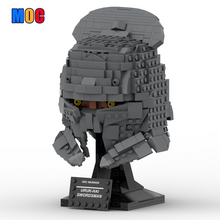 584PCS MOC-106215 Uruk-hai Swordsman Helmet