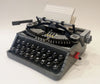 1503PCS Qizhile 90011  Retro Typewriter